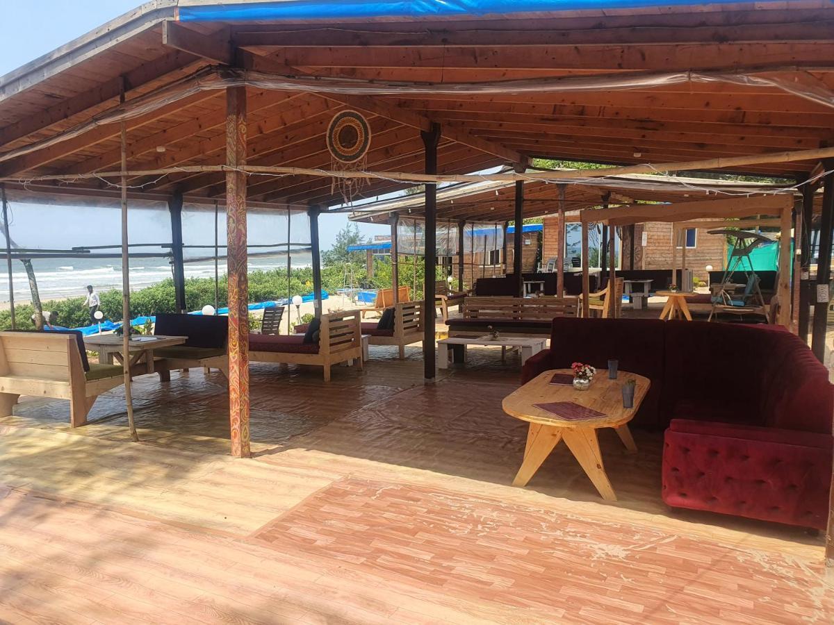 ארמבול Love Temple Beach Resort מראה חיצוני תמונה