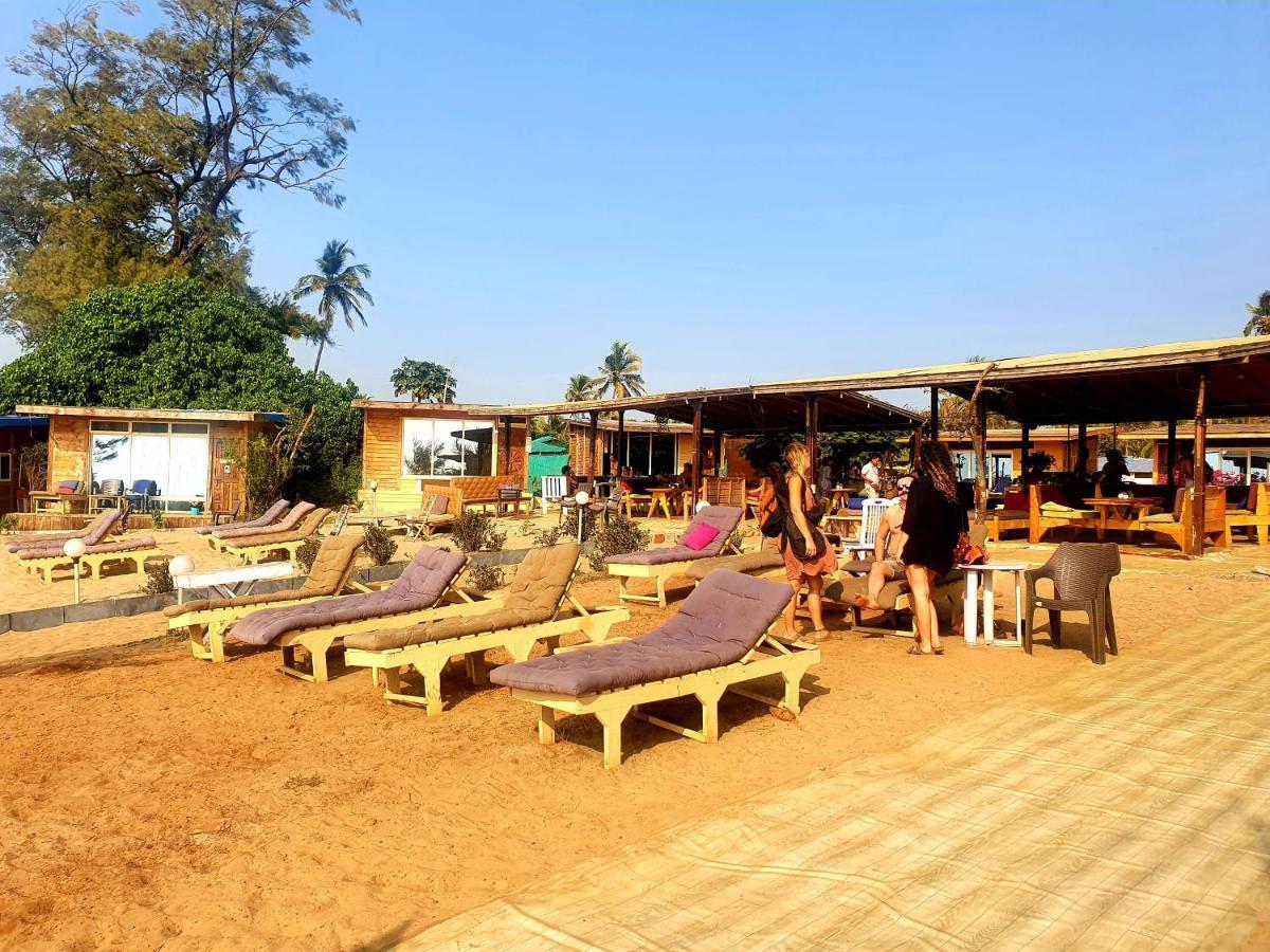 ארמבול Love Temple Beach Resort מראה חיצוני תמונה