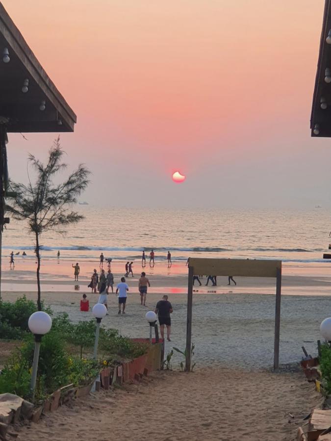 ארמבול Love Temple Beach Resort מראה חיצוני תמונה