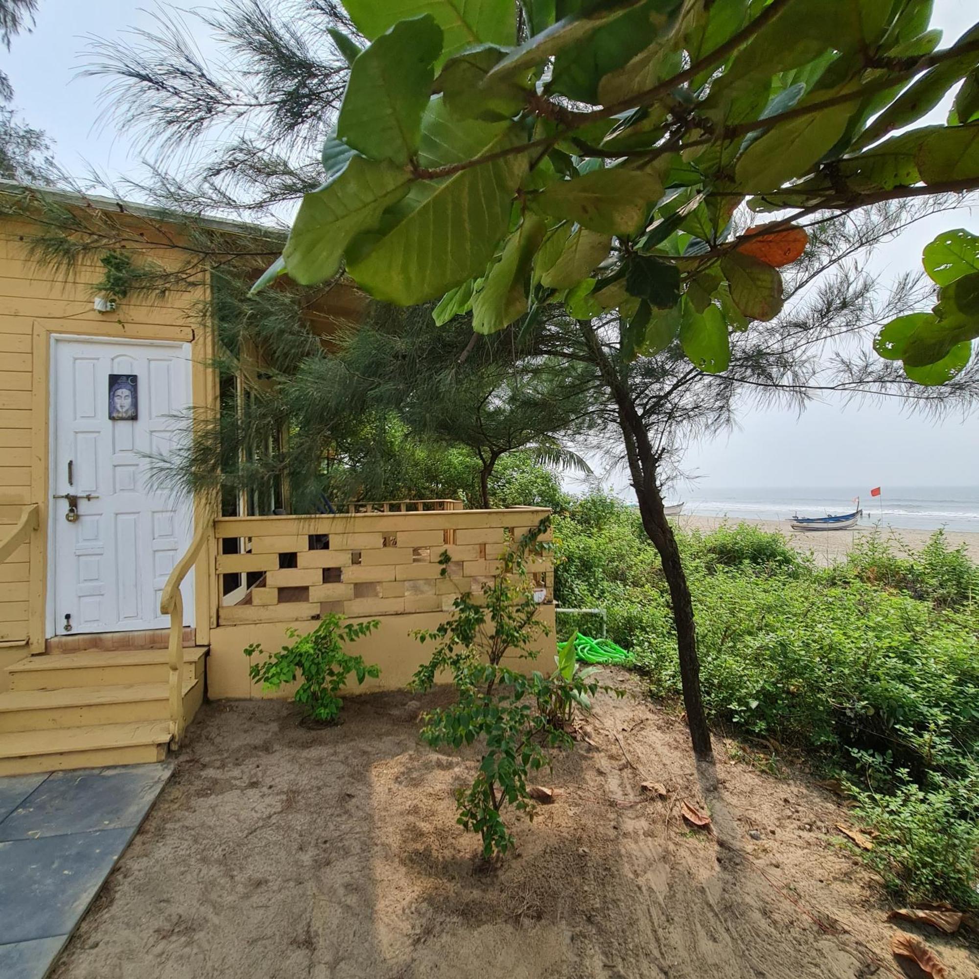 ארמבול Love Temple Beach Resort מראה חיצוני תמונה